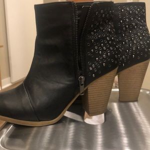Rampage Valorie booties
